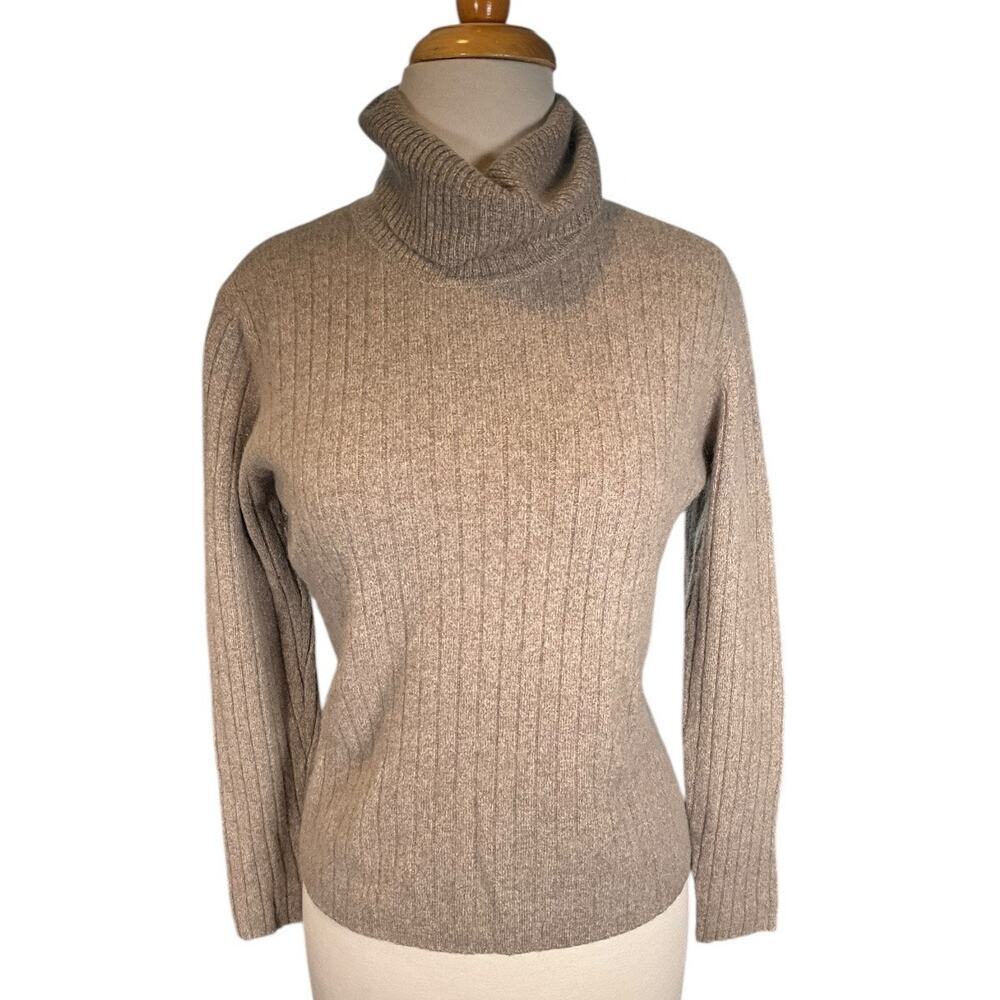 Sarah B Studio 100% Cashmere Turtleneck Sweater Medium Beige Ribbed Knit Pullove